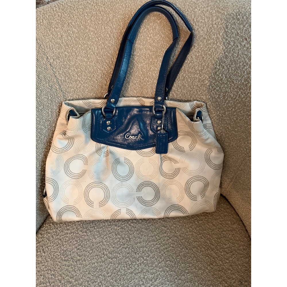 Coach Optic Signature Tote Bag Navy Blue Cream Patent Leather F20049